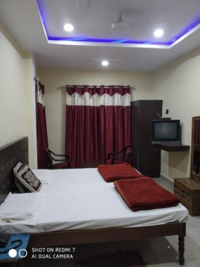 Hotels in Dhusah